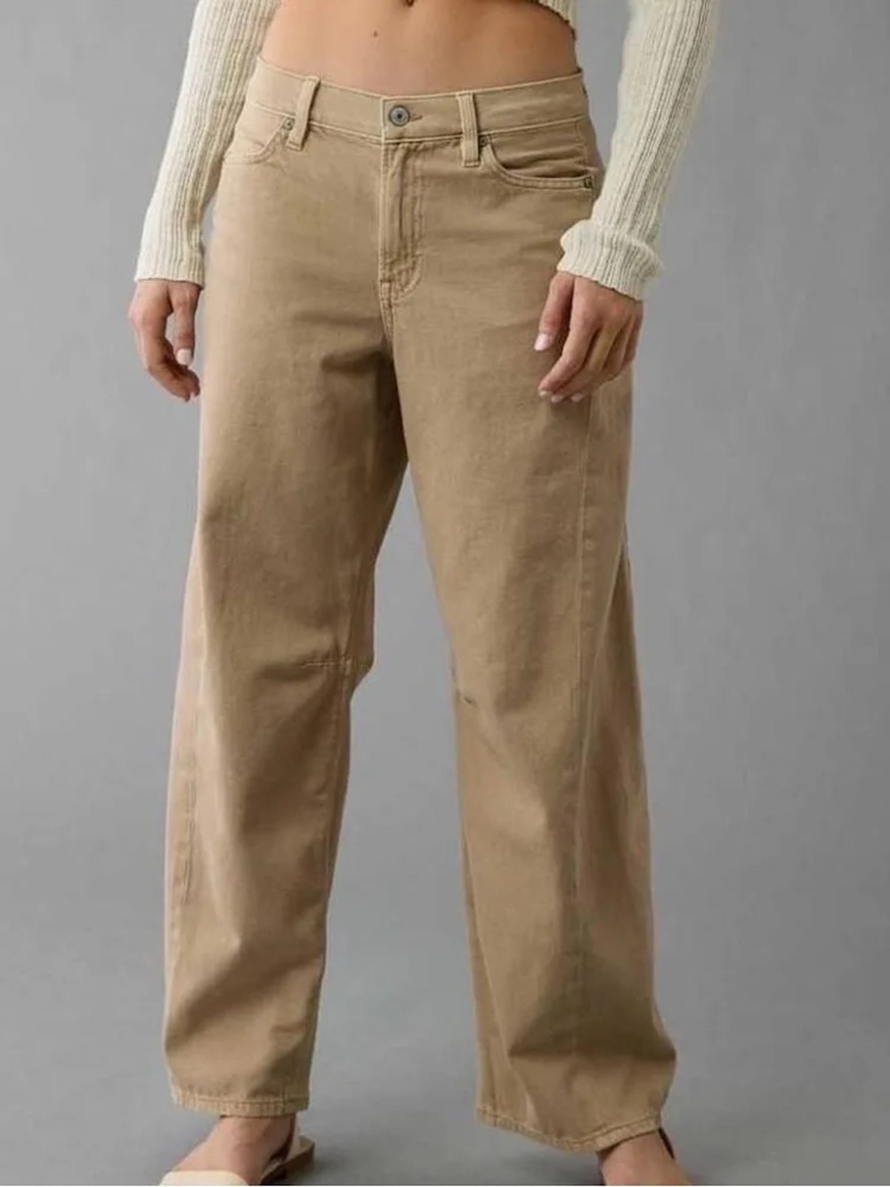 American Eagle Outfitters barrel Jeans in Khaki